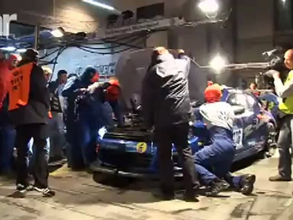 Nurburgring 24-hour race - Lexus LF-A and VW Scirocco (2008)