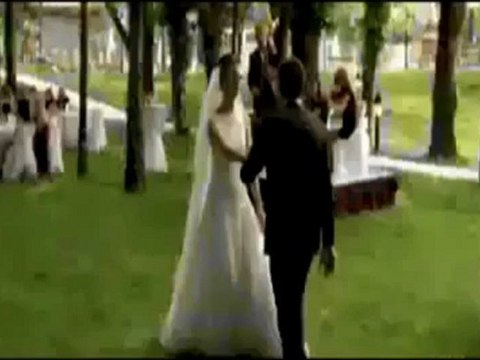 Dur Gidemezsin 2011 - CeyhanPanic ft. Terapi Rap Style & Burak [Beat by MacroBeatz]