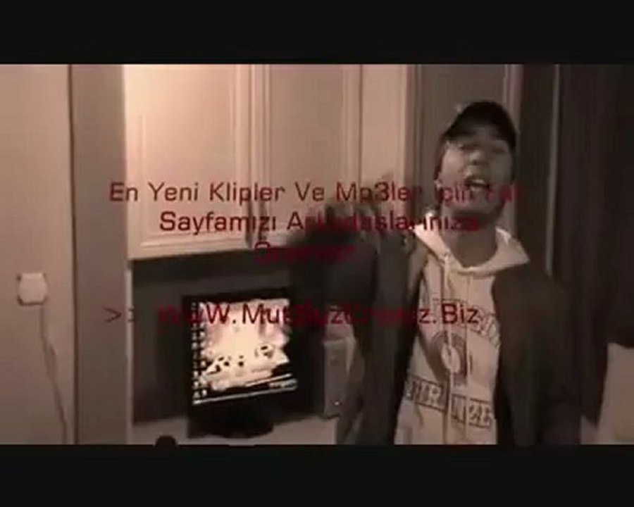 Mutsuz Crew - Sensizlik Ölümden Beter 2011 Canli Performans