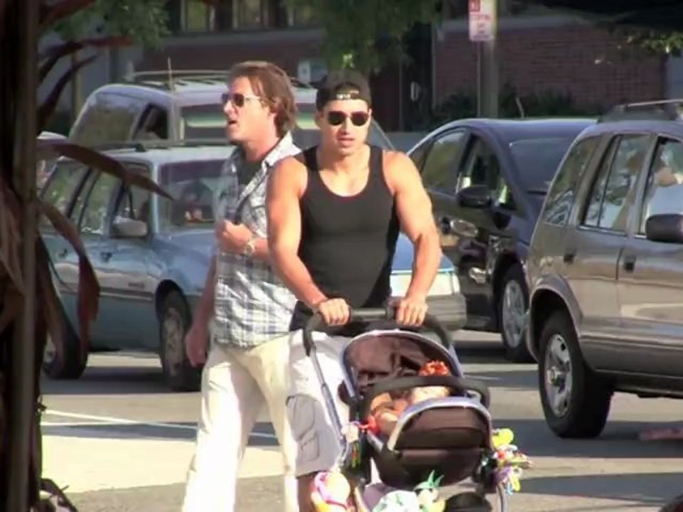 Moderieren khardashian und lopez in x factor ?