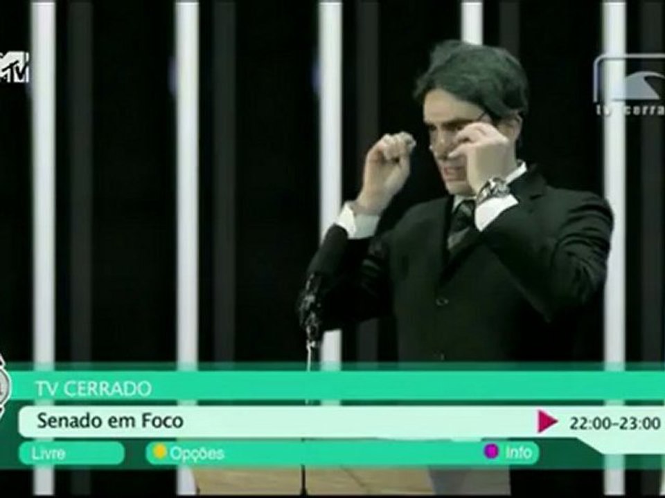 Discurso político senador Retoricollor