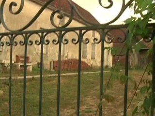 Un meurtre mystérieux aux Assises (Vallières)