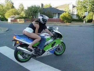 Найди себе работу, шизофрения.