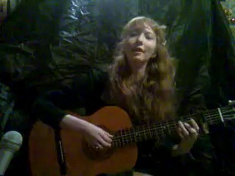 BUSKERS' WALTZ MUSIC AND PERFORMANCE BY ALISA GLADYSEVA ALIAS GUITAR