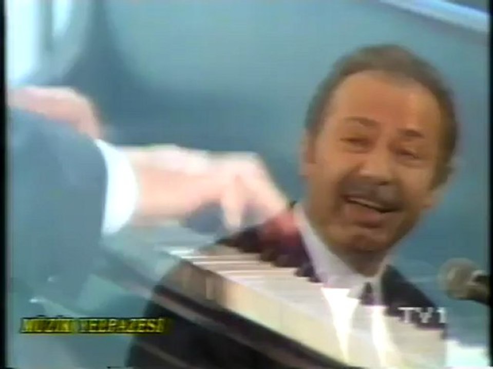 İlham Gencer - Bak Bir Varmış Bir Yokmuş (Müzik Yelpazesi)