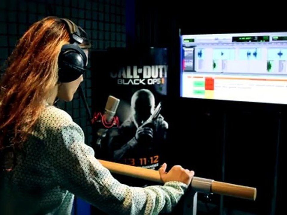 Virginie Ledoyen donne la réplique dans le blockbuster Call of Duty: Black Ops II