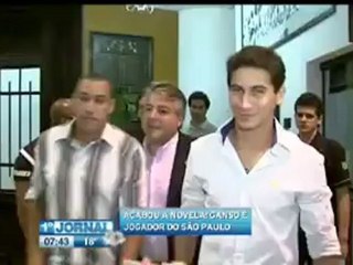 Ganso resolve impasse com Santos e é jogador do São Paulo