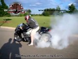 Suzuki Hayabusa GSX1300R Street Burnout _ Takeoff