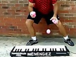 Worlds Fastest Piano Juggler