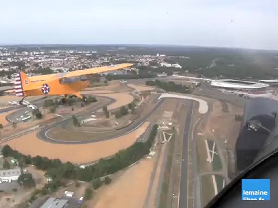 Vol à bord d'un Piper L4H américain, de 1944