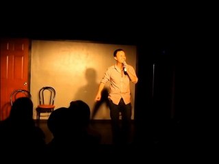 Alex Nguyen : projet "stand up à New York" - extrait des passages dans les open mics