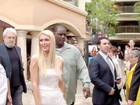 Paris Hilton Apologizes For AIDS Comment
