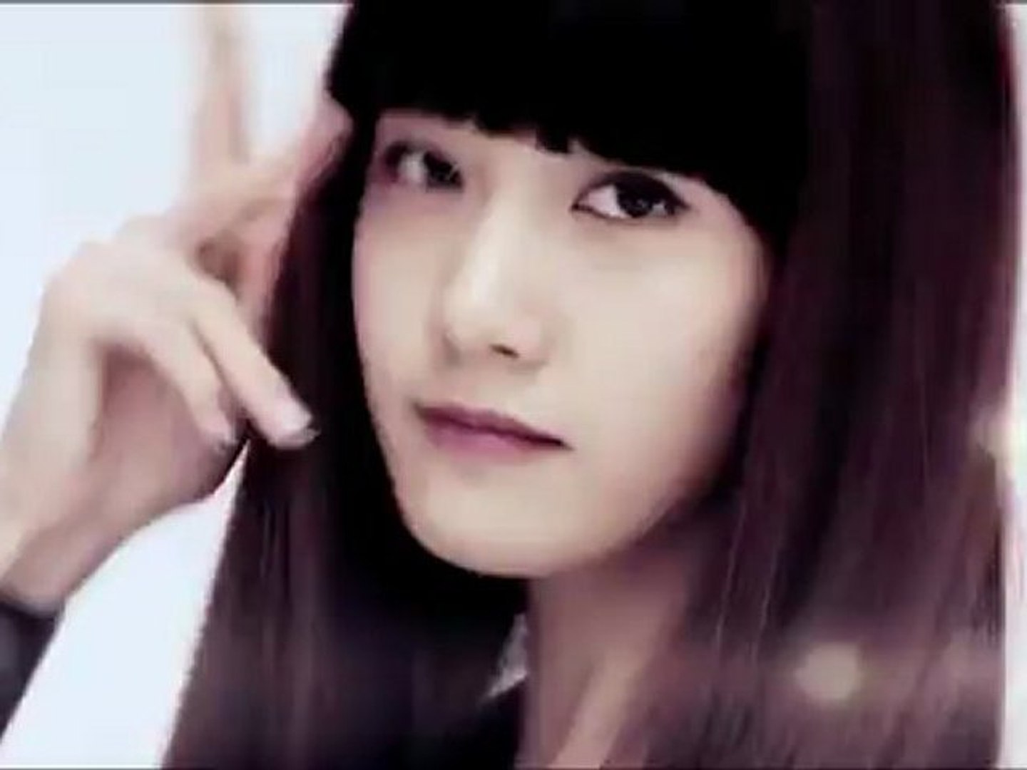 ⁣Mix K-Pop Idols