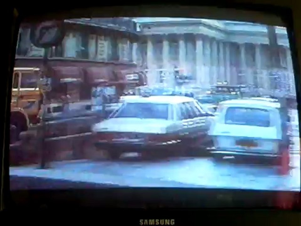 l'africain catherine deneuve dit ta gueule !  1/2 *