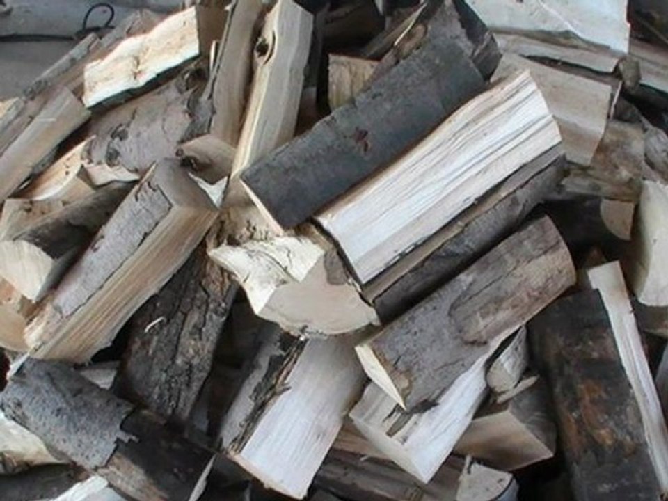 Ξύλα 135€ τόνος Καυσόξυλα Γλυφάδα Βάρη Βούλα Ελληνικό Άλιμος Άγιος Δημήτριος Δάφνη Βύρωνας Ηλιούπολη Καλλιθέα Νέα Σμύρνη Φάληρο Εξάρχεια Ζωγράφου Κυψέλη Νέος Κόσμος Παγκράτι Καυσόξυλα Αθήνα Καυσόξυλα Πειραιάς Νίκαια Χαϊδάρι Ίλιον Περιστέρι Κορυδαλλός