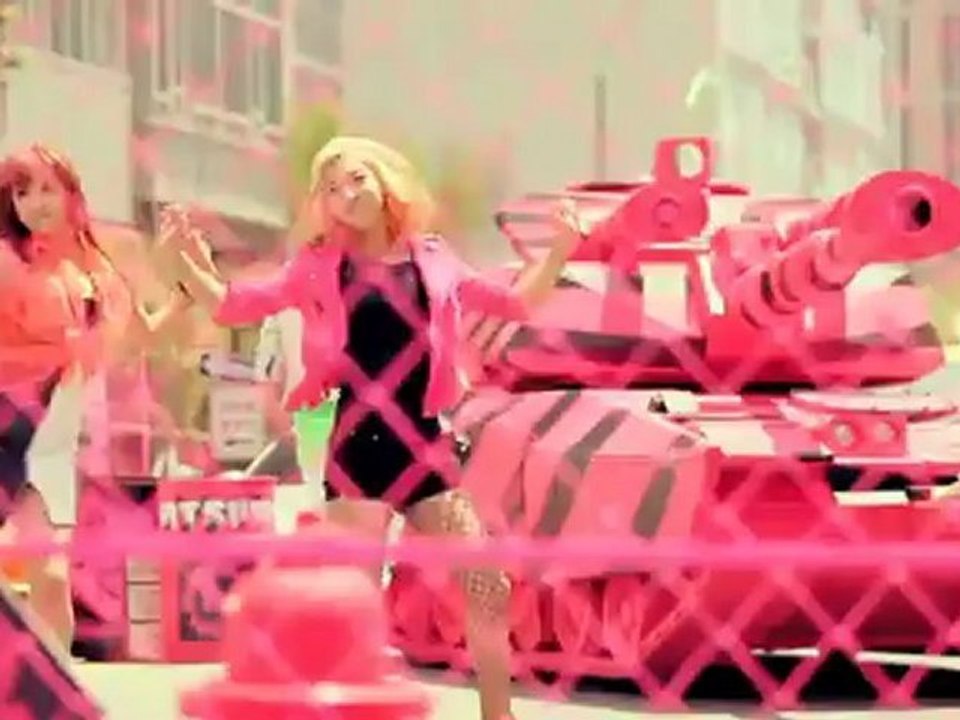 F(X) - Hot Summer