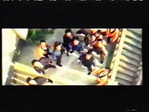 1984 - Piratas en los Mares de China (Escenas de Acción)