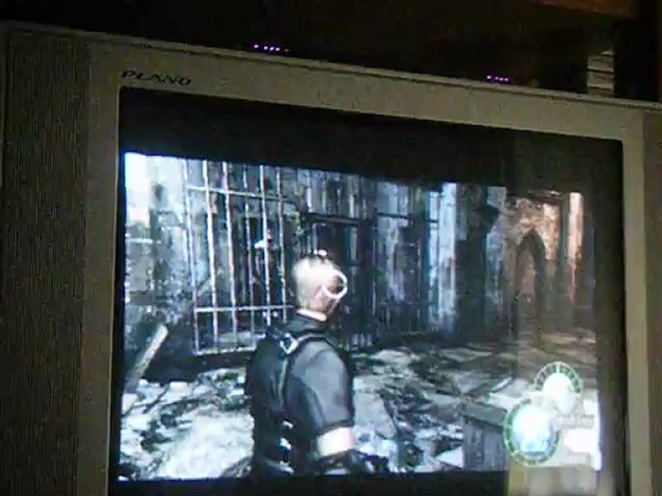 [Fun] Resident Evil 4 ~ Luni fait mumuse 8D