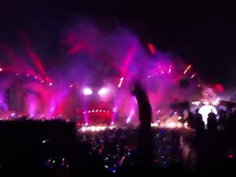 Swedish House Mafia - Save the World @ TomorrowLand