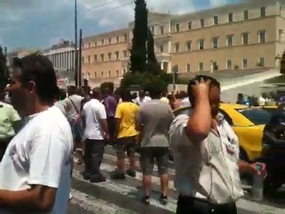 48ΩΡΗ ΠΑΝΕΛΛΑΔΙΚΗ ΑΠΕΡΓΙΑ ΤΑΞΙ (ΣΥΝΤΑΓΜΑ) 18/07/2011