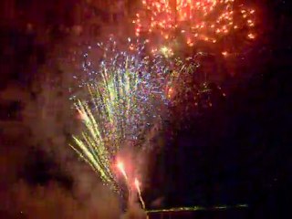 Berre L'Etang : Feu d'artifice du 14 juillet 2011 (1)