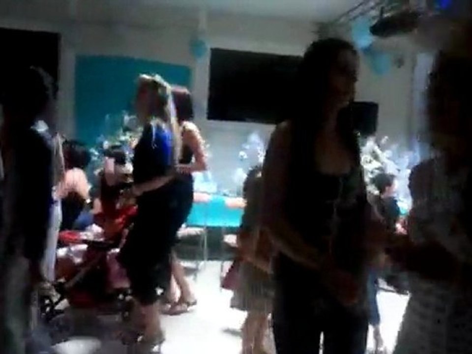 encor mi tia kel dance mai tu les voi pa mdrrrr