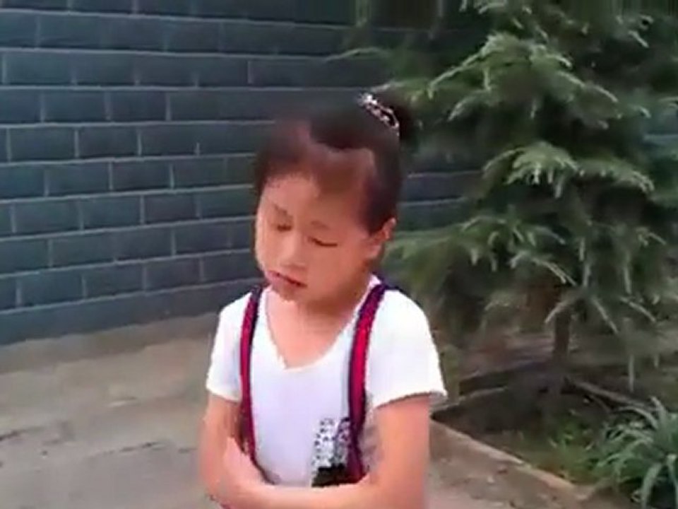 FILLE DE JACKIE CHAN
