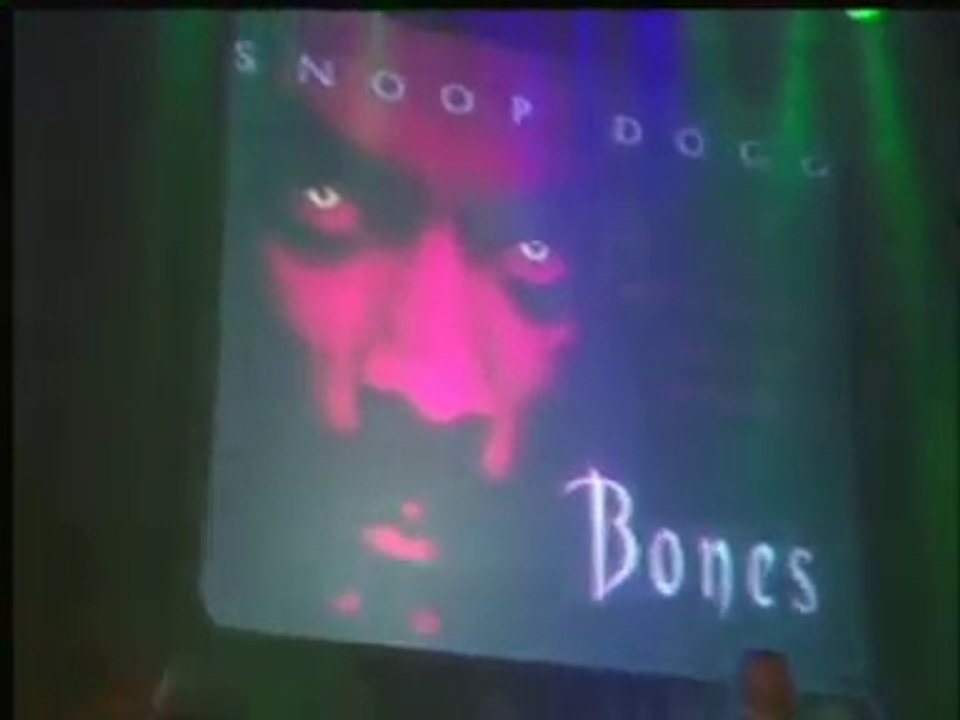 Snoop Dogg & Tray Deee "Dogg Named Snoop" (Live Performance Footage)