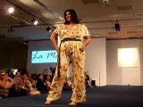 Desfile de moda para mujeres de talle grande en Brasil