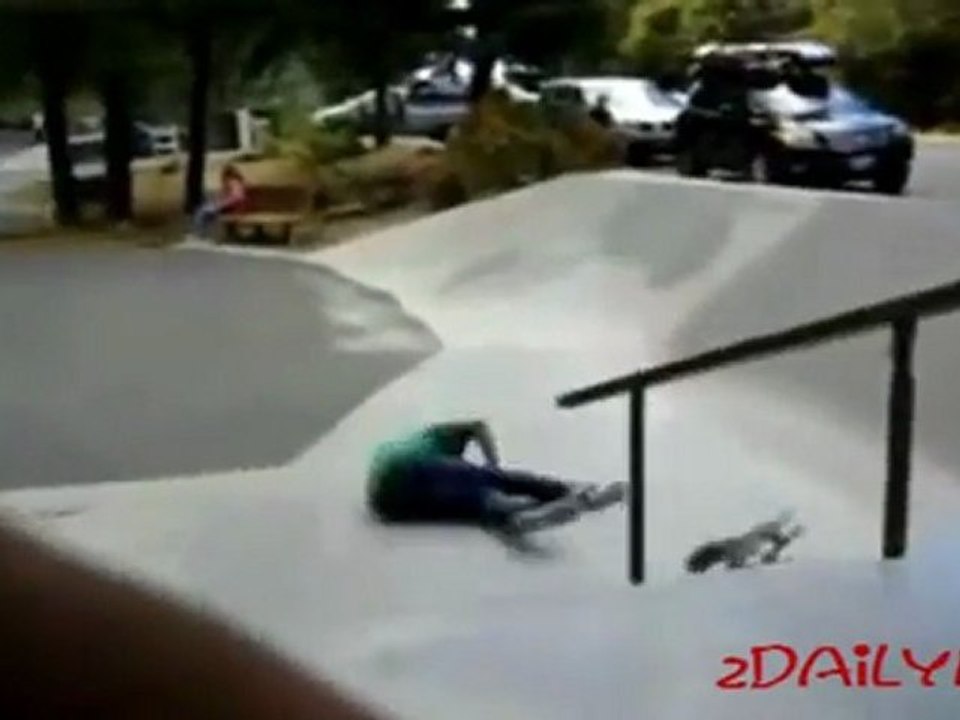 Skateboarding FAIL