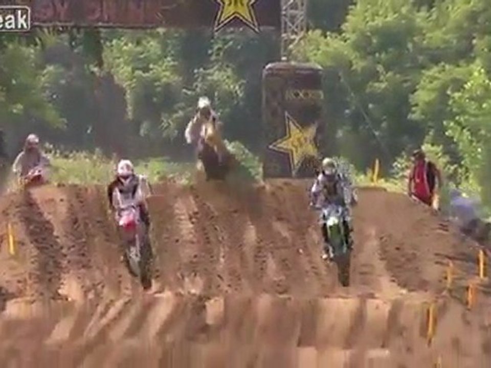 Sehr Glücklich Motorcross Air-to-Surface Fail
