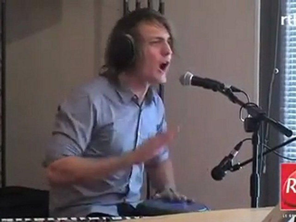 Puggy - session acoustique RTL2 (http://www.rtl2.fr/videos)