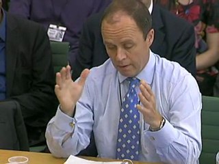 Yates 'did not get friend's daughter job at Met'