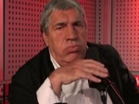 Castaldi invite Eva Joly à quitter la France