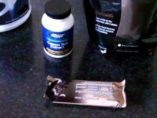 My Supplement Bag {P90X Supplements}