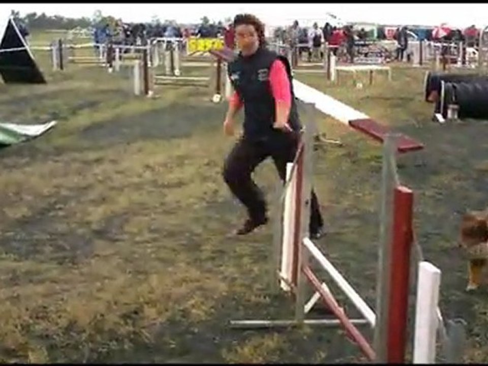 concours agility luçon 17 juillet 2011 charlène et celtic