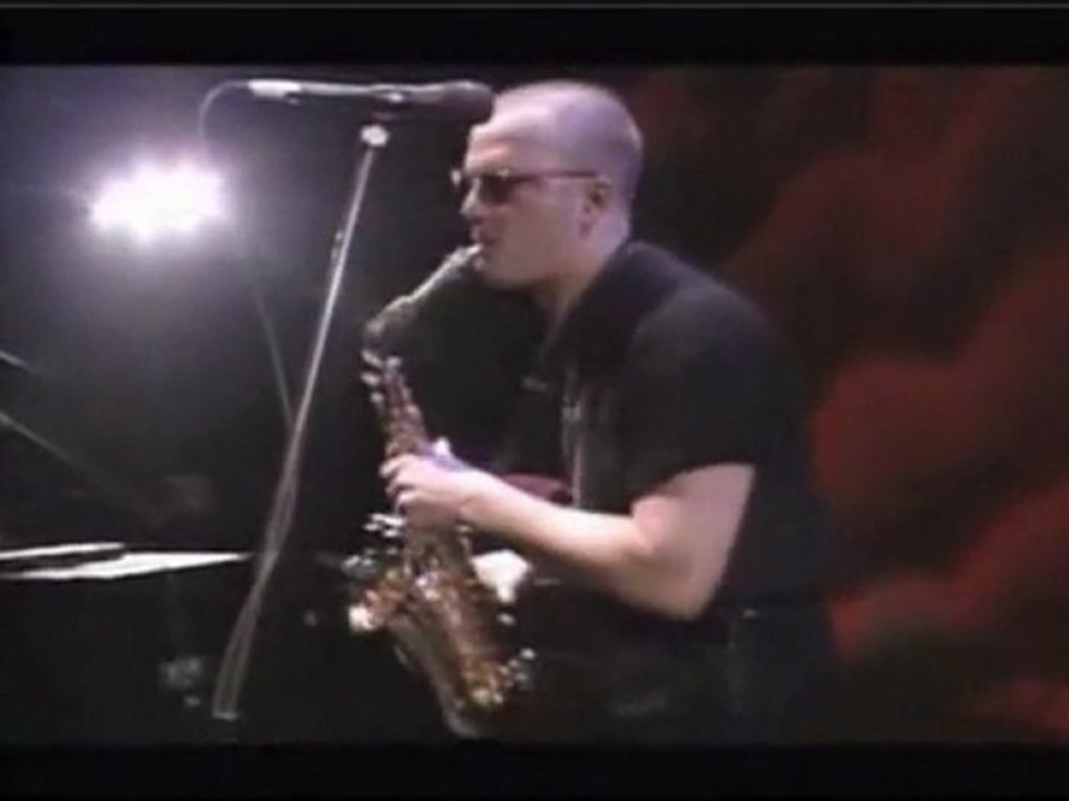 Violon - Vanessa Mae  -I Wild Always Love You   -The Red Hot Tour -