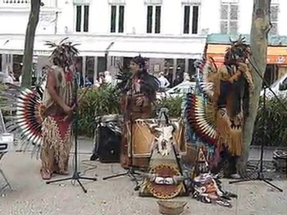 v02- Un indien dans la ville