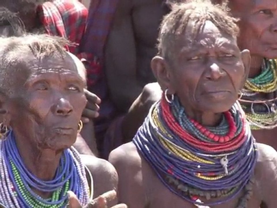 Arabic-Web-Drought threatens traditional Kenyan way of life