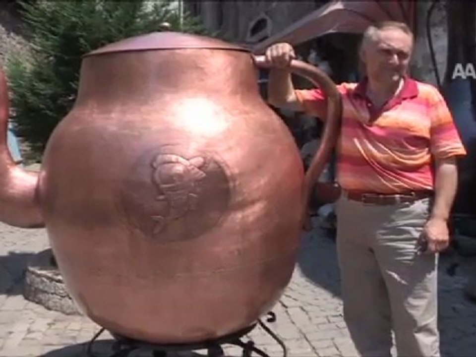 Tek Seferde 10 Bin Bardak Çay