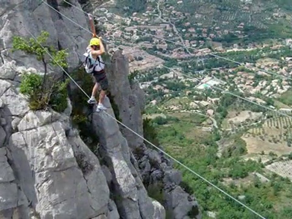 Geocaching extrême : Le rocher Saint Julien à Buis les Baronnies (26 - France)