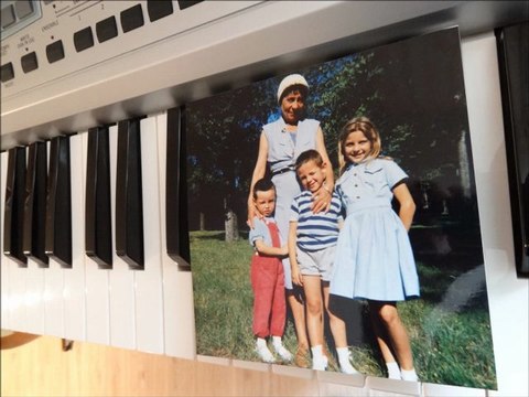 SALSA - musique : MARIO VILAS (studio 1996 )