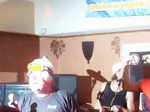 papa style & baldas VS cubiman!