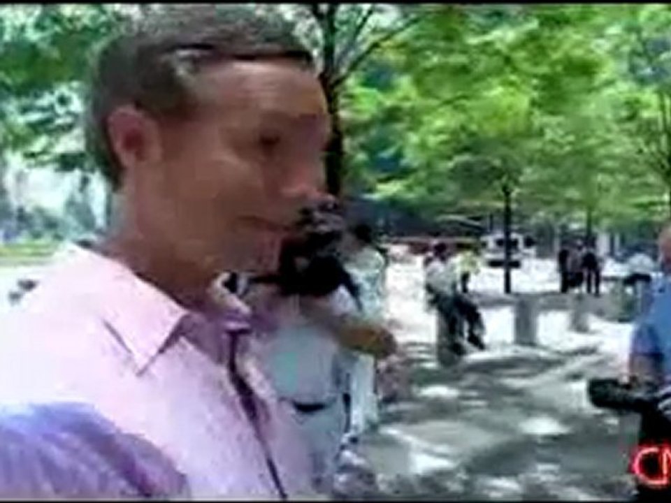 Cell Phone Child Safety Chaos - Parents Still In Dark