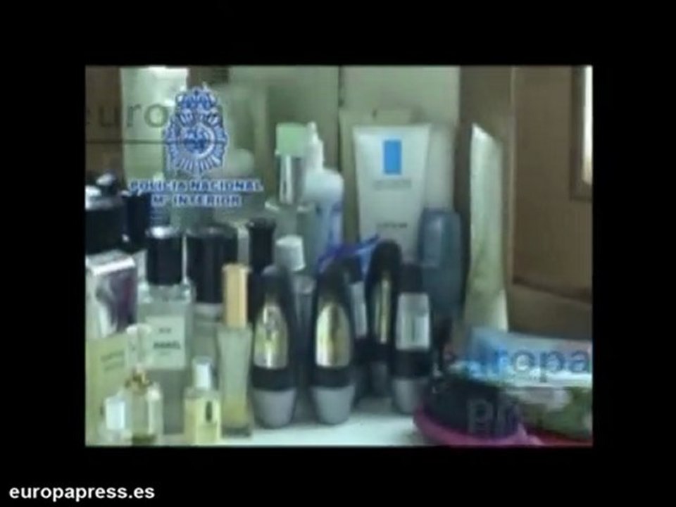 17 detenidos en una operación contra estafadores