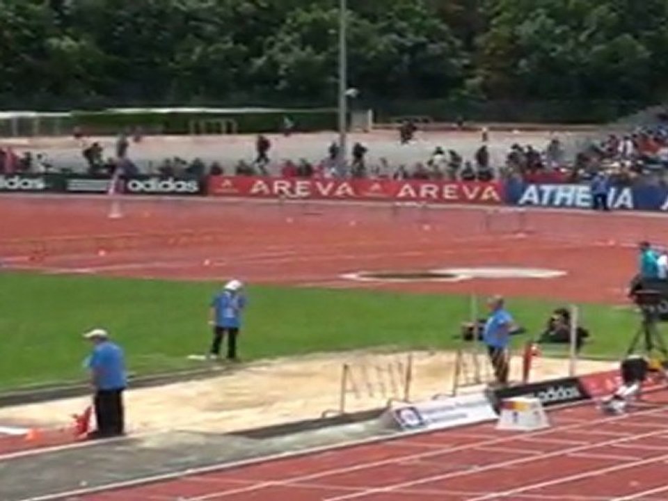 Nicolas BOMATI vice champion de France cadets du 400m haies en 53"97