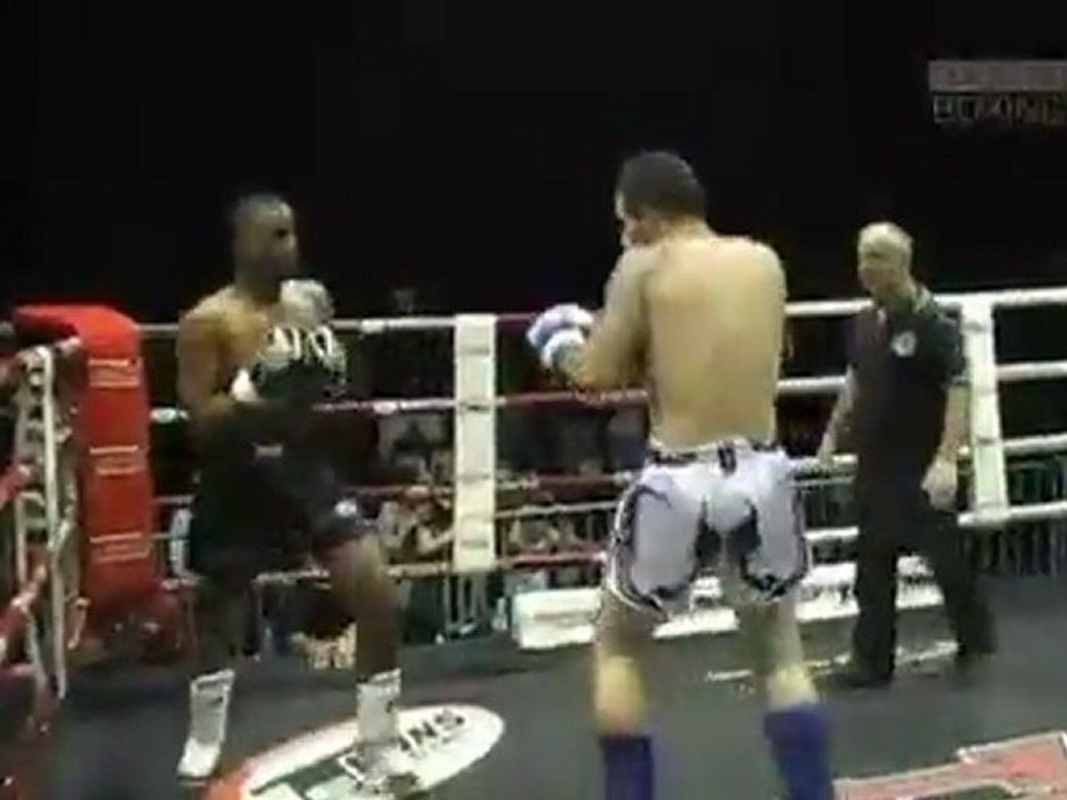 Kick-Boxing - In Variabilis - Combat, Senior Classe B -75kg, 3 rounds de 2:00mn.