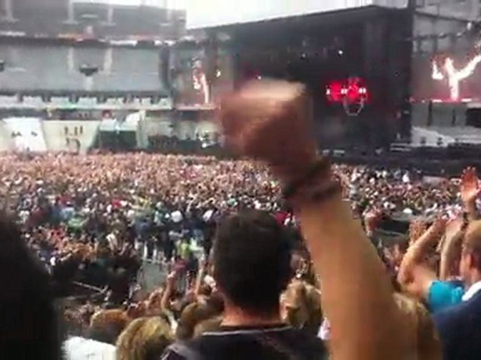 David Guetta 1er partie des Black Eyed Peas au SDF 22 juin 2011