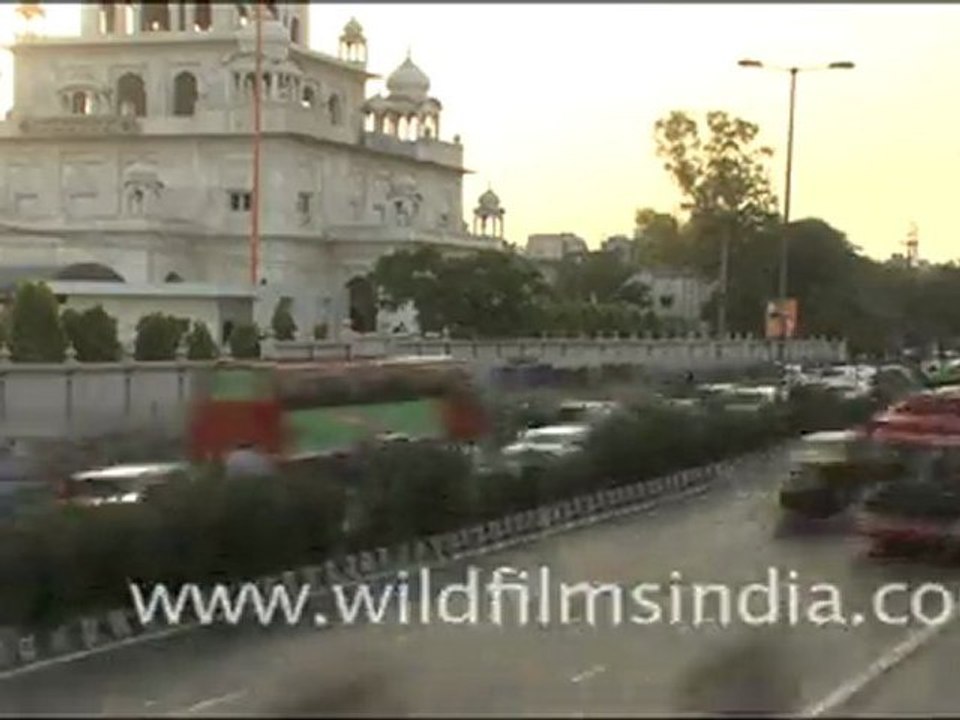 Moti Bagh: Time Lapse of Traffic in New Delhi, India