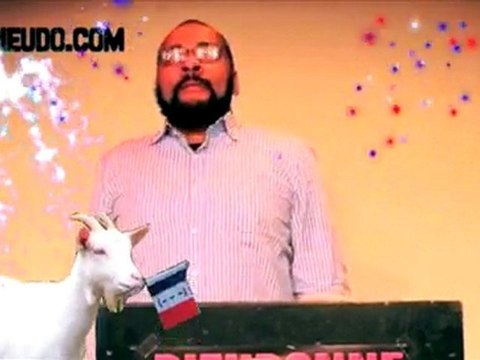 Dieudonné chante la Marseillaise à Biquette, Quenelle d'Or !